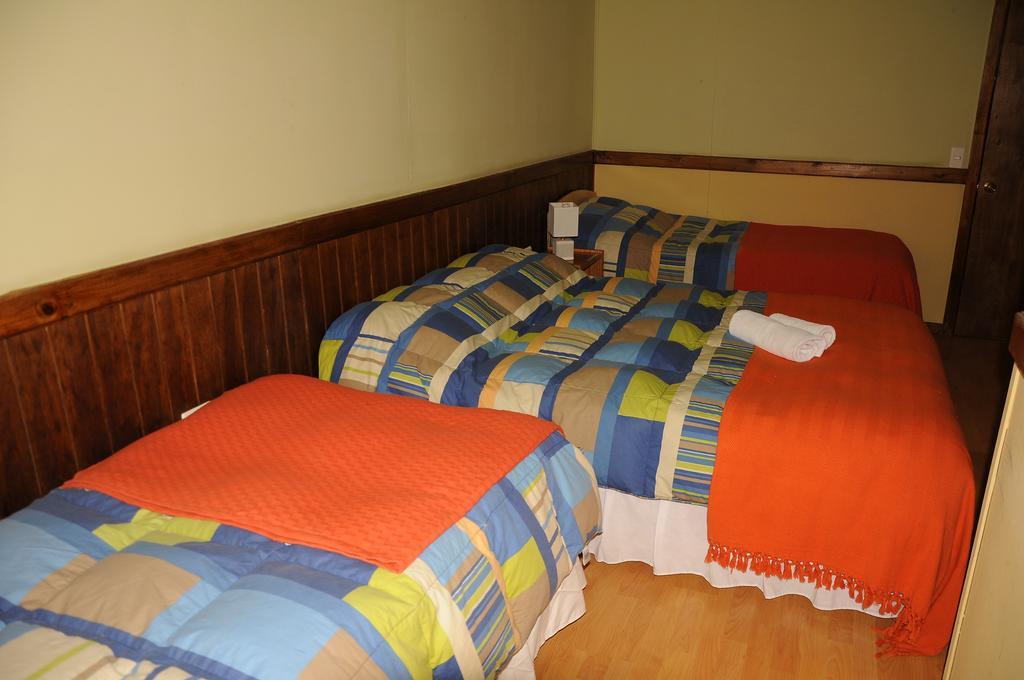 פורטו נטאלס Hostal El Rincon חדר תמונה