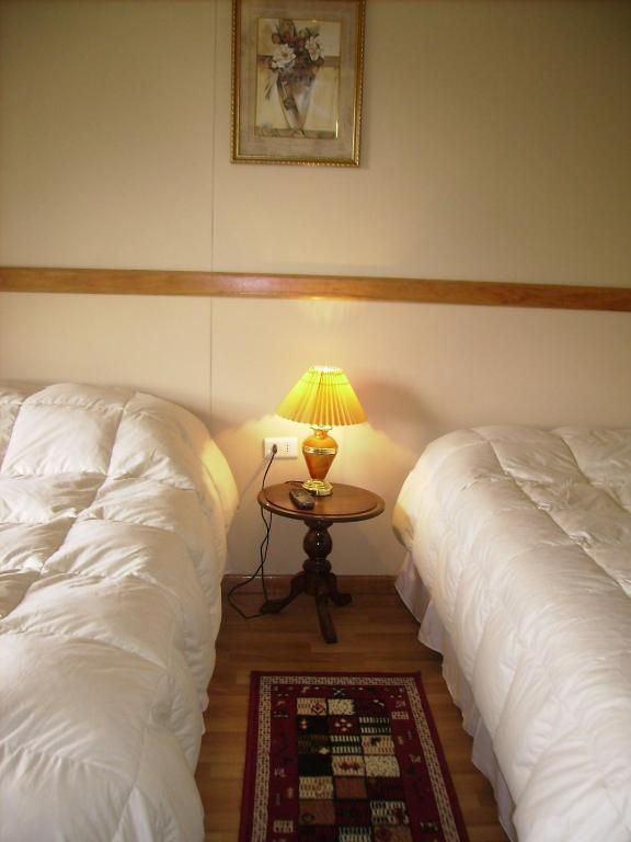 פורטו נטאלס Hostal El Rincon מראה חיצוני תמונה