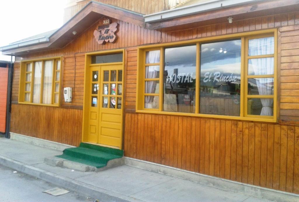 פורטו נטאלס Hostal El Rincon מראה חיצוני תמונה